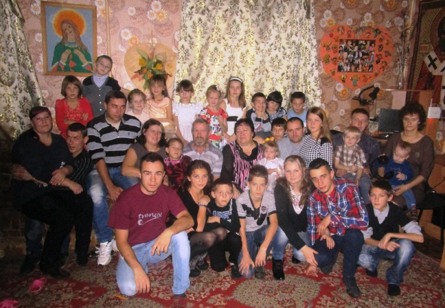 Большая семья Маргариты Кундиковой.